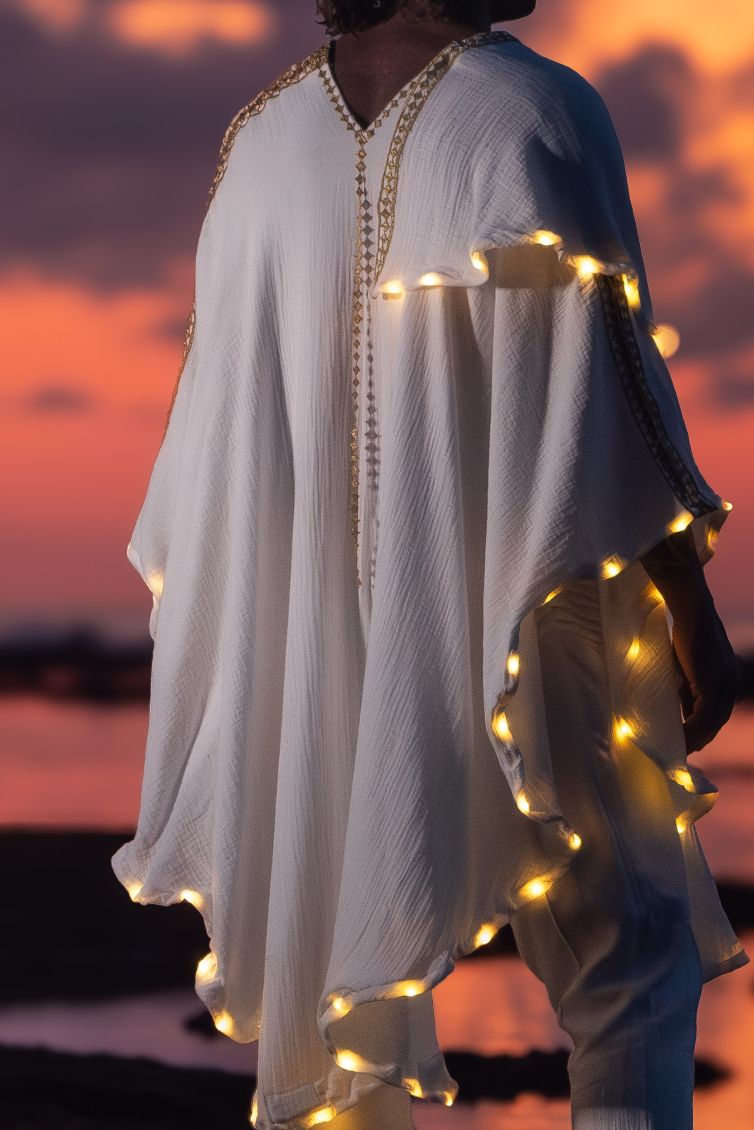 AnthLEDKaftan-5